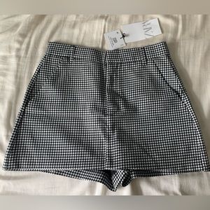 New with tags Zara Skort in size small